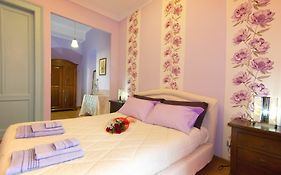 Duca's Guest House